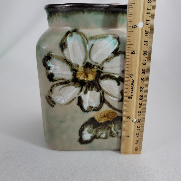 Hand Painted Pottery Jar - Floral Flowers - Picture 8 of 14